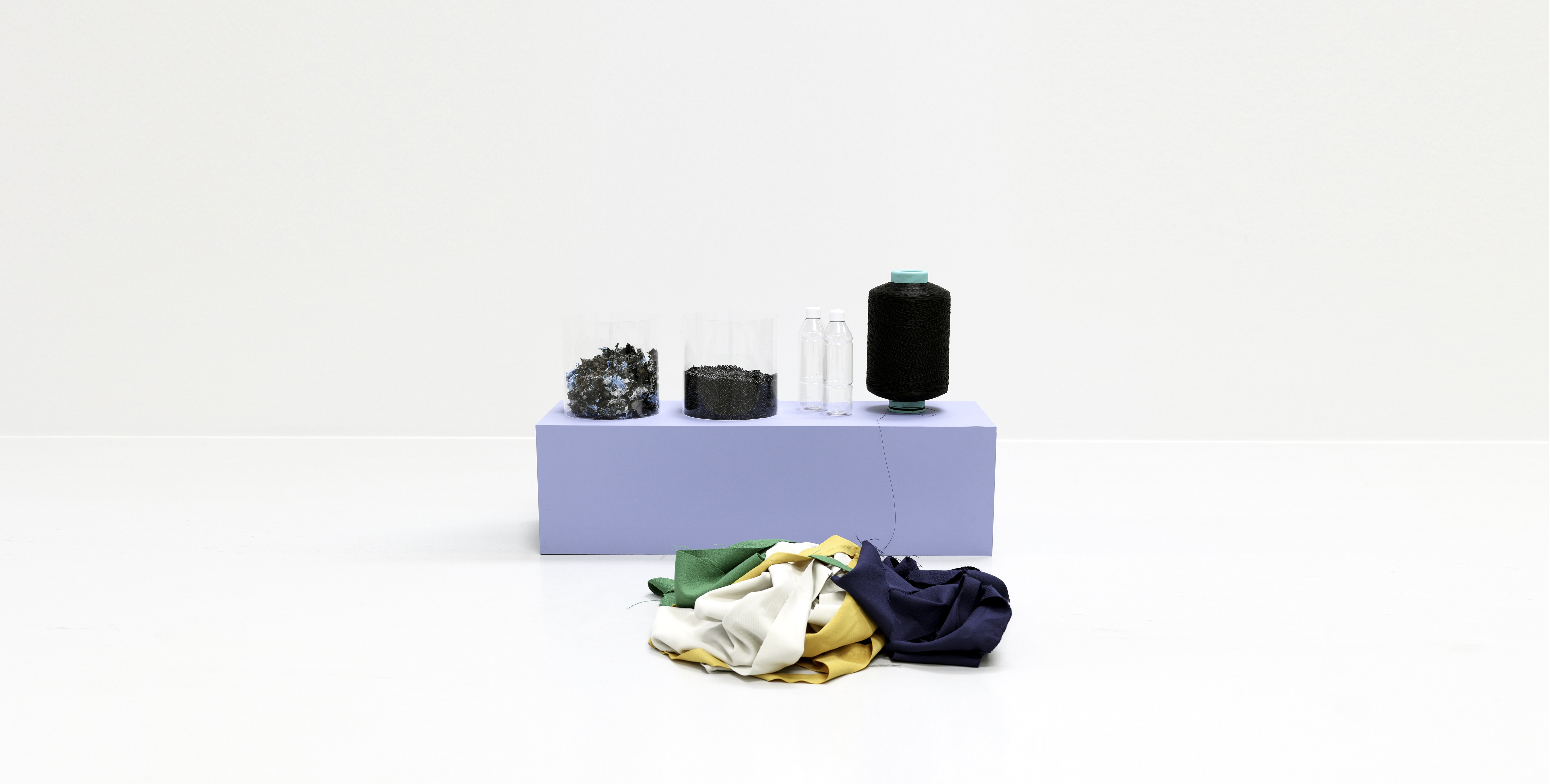 Loop 1E0A3755 High Wide